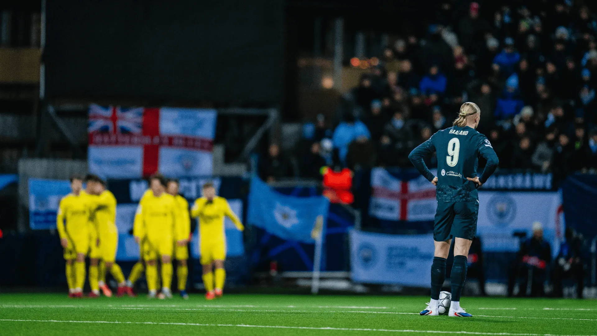 开云体育官网-本赛季参加欧冠的英超六队中，仅曼城目前没有排在前8位置